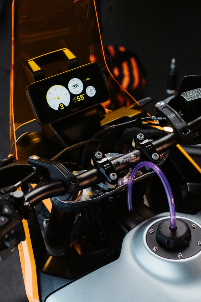 BSA: il grande ritorno del marchio inglese passa dalla adventurina Thunderbolt